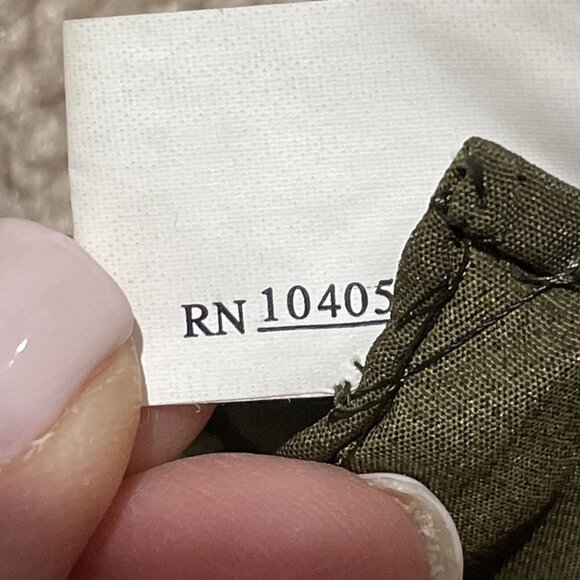 1980s Vintage Square Art Scarf, Two Sisters on the Terrace by Pierre-Auguste Ren - Picture 6 of 6